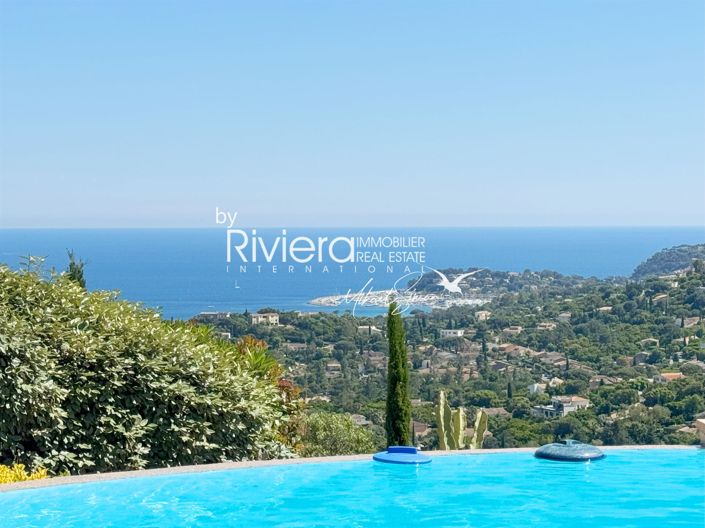 Image No.26-4 Bed House for sale