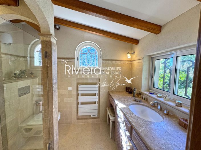 Image No.30-4 Bed House for sale