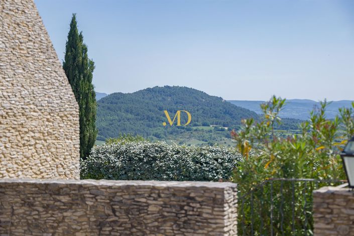 Image No.24-7 Bed House for sale