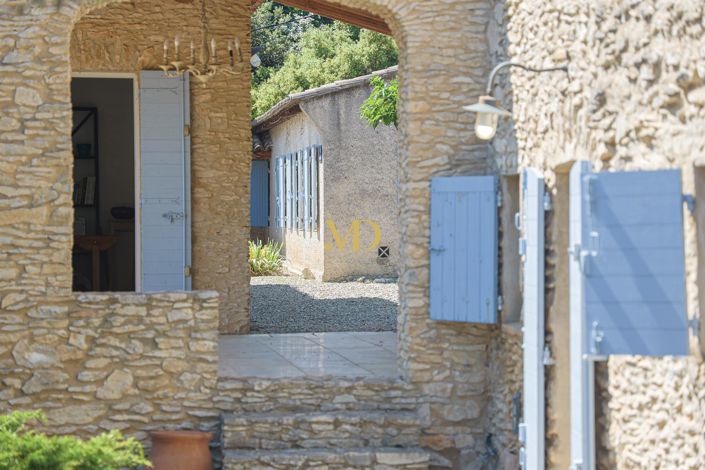 Image No.31-7 Bed House for sale