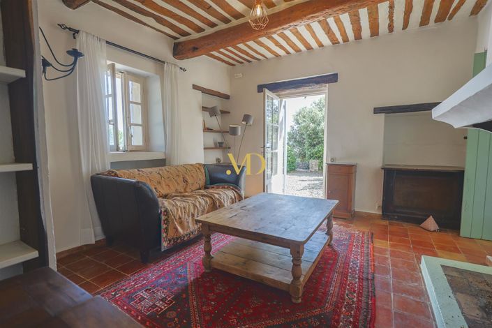 Image No.64-7 Bed House for sale