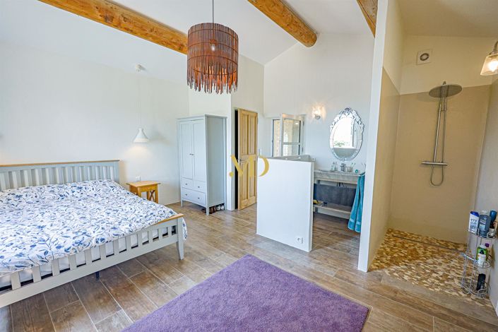 Image No.75-7 Bed House for sale