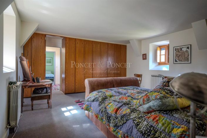 Image No.26-House for sale