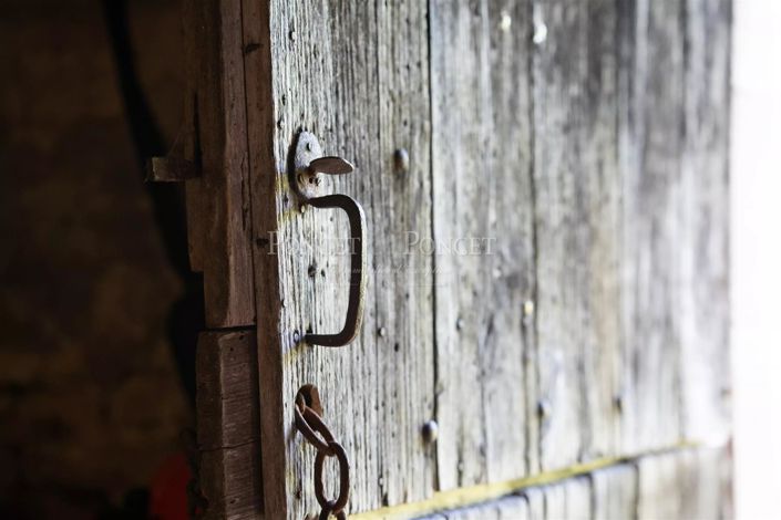 Image No.33-House for sale