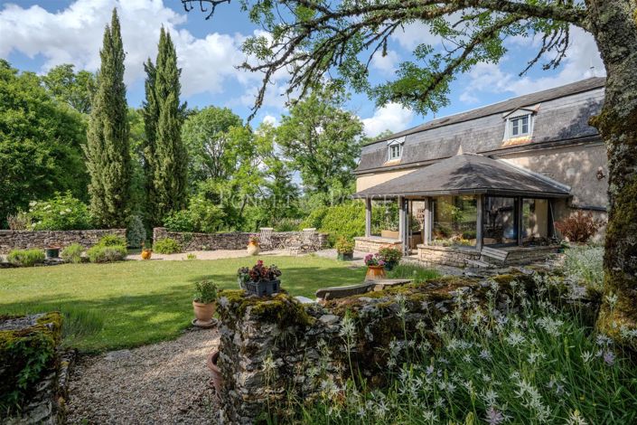 Image No.36-House for sale