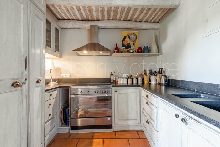 Image No.8-3 Bed House for sale