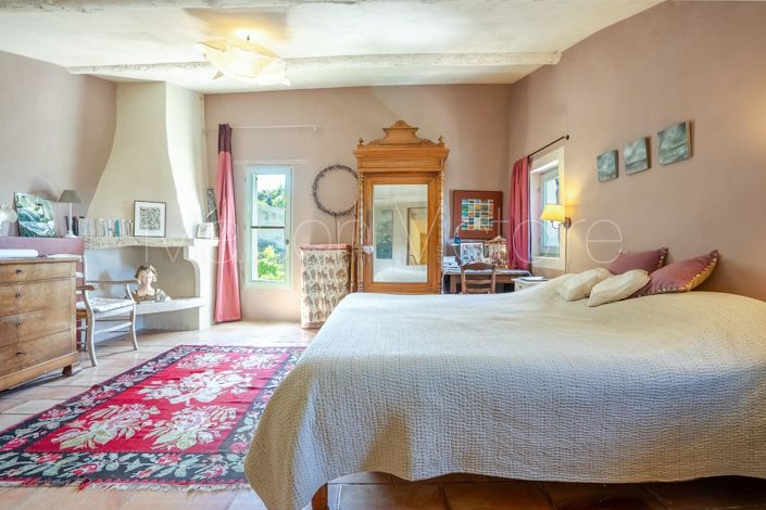 Image No.9-3 Bed House for sale