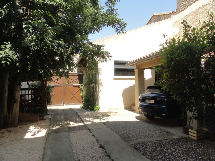 Image No.18-2 Bed House for sale