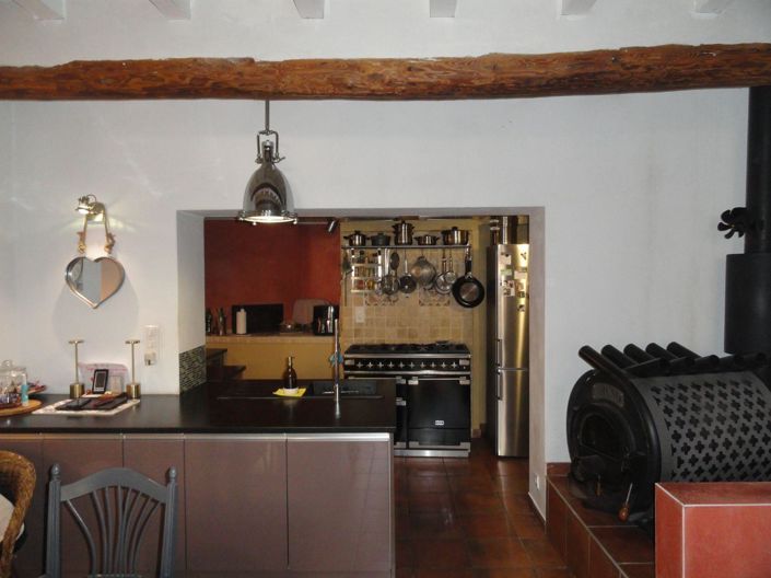 Image No.5-2 Bed House for sale