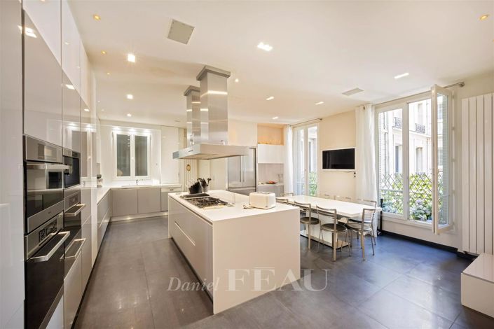 Image No.5-3 Bed Apartment for sale