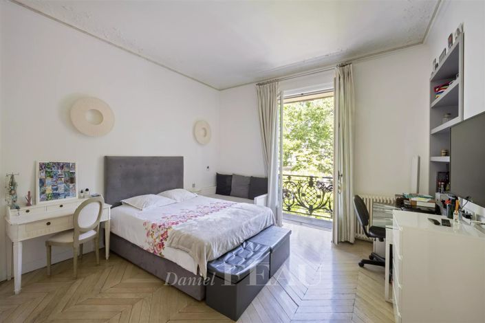 Image No.6-3 Bed Apartment for sale