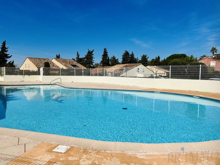 Image No.1-2 Bed House for sale