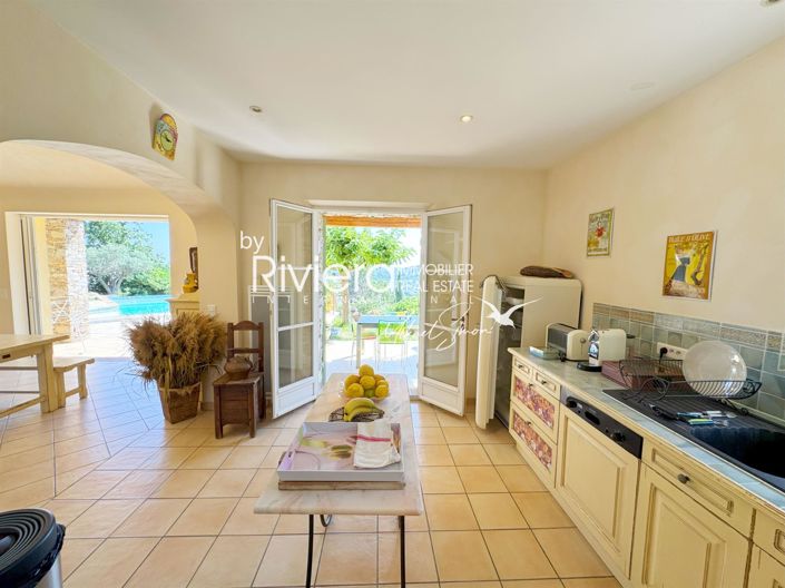 Image No.14-4 Bed House for sale