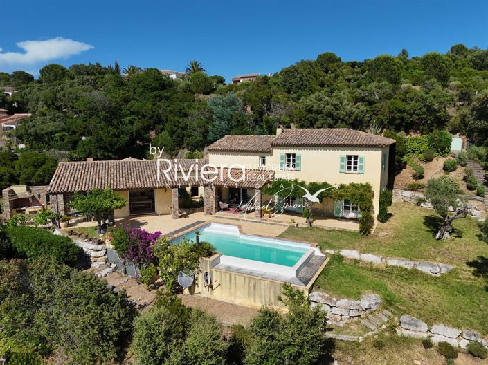 Image No.35-4 Bed House for sale