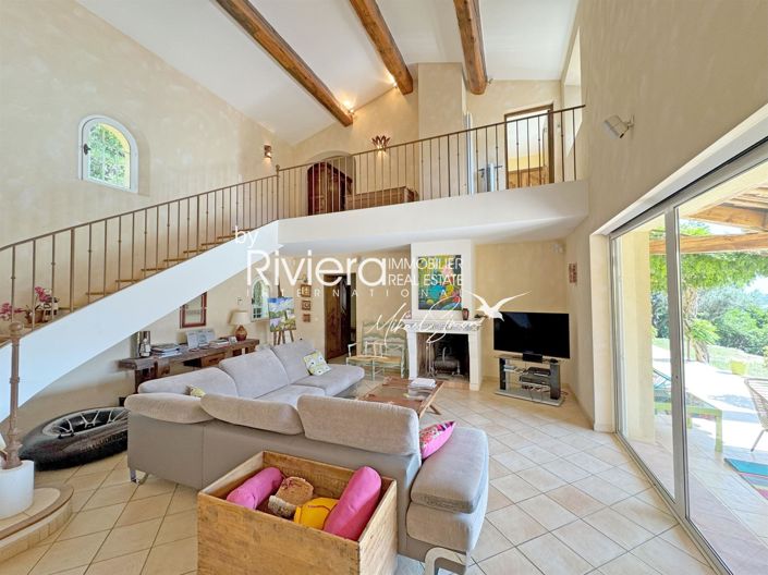 Image No.8-4 Bed House for sale