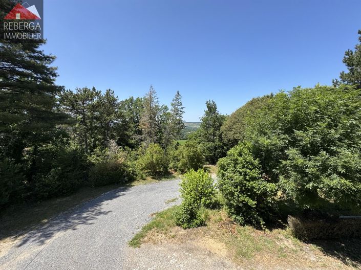 Image No.18-4 Bed House for sale