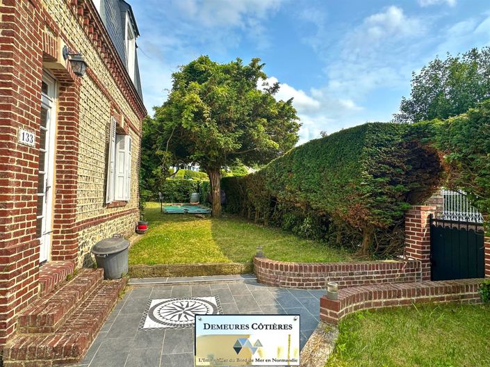 Image No.10-7 Bed House for sale