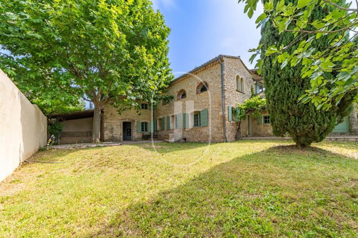 Image No.1-6 Bed House for sale