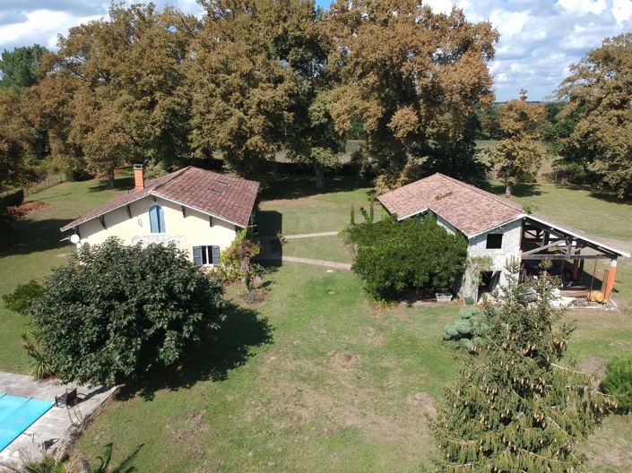 Image No.1-4 Bed House for sale