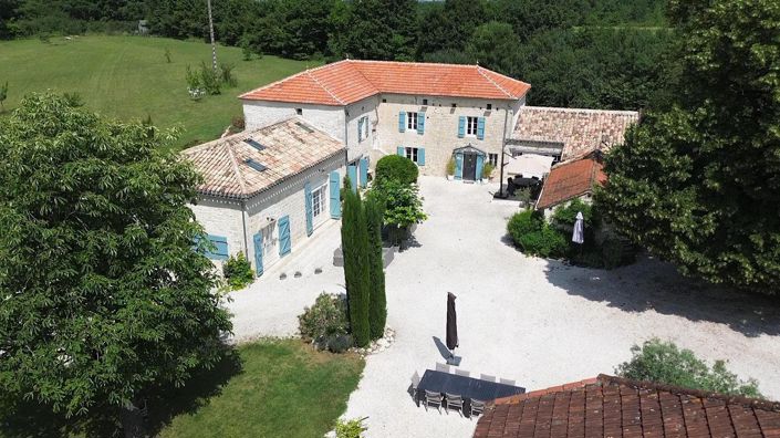 Image No.1-11 Bed House for sale