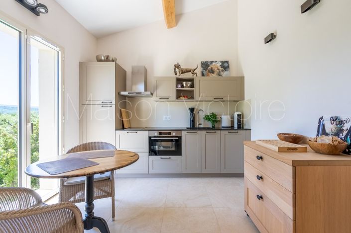 Image No.6-2 Bed House for sale