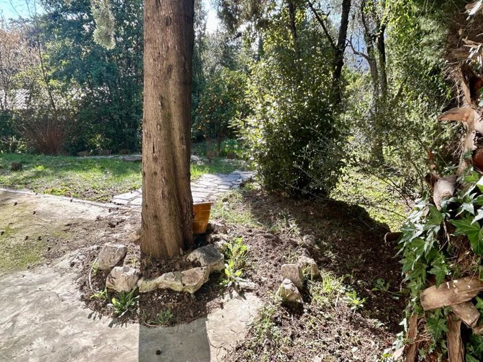 Image No.12-House for sale