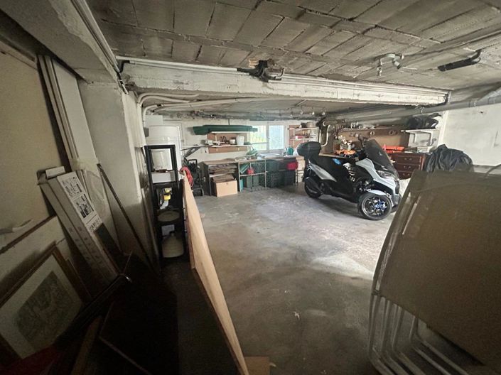 Image No.37-House for sale