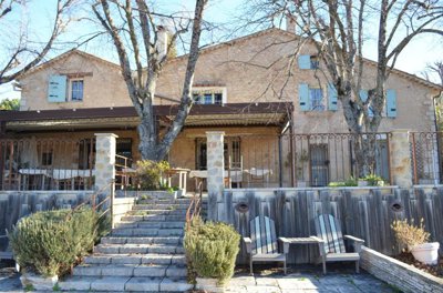 5 Bed House for sale