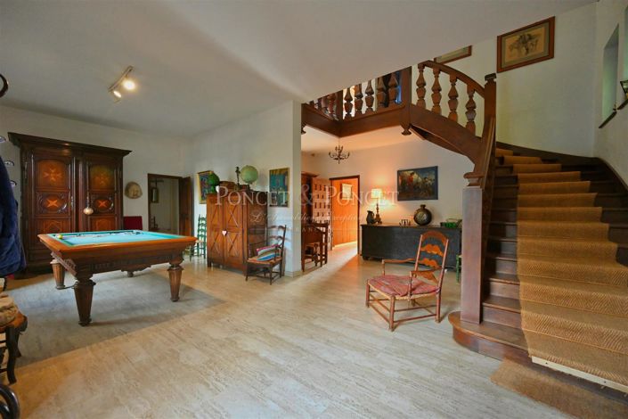 Image No.11-6 Bed House for sale