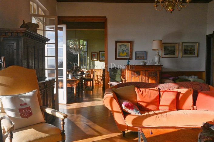 Image No.12-6 Bed House for sale