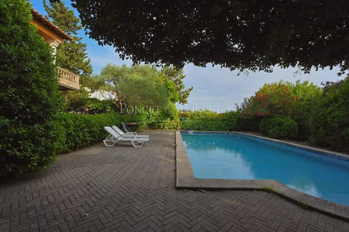 Image No.2-6 Bed House for sale