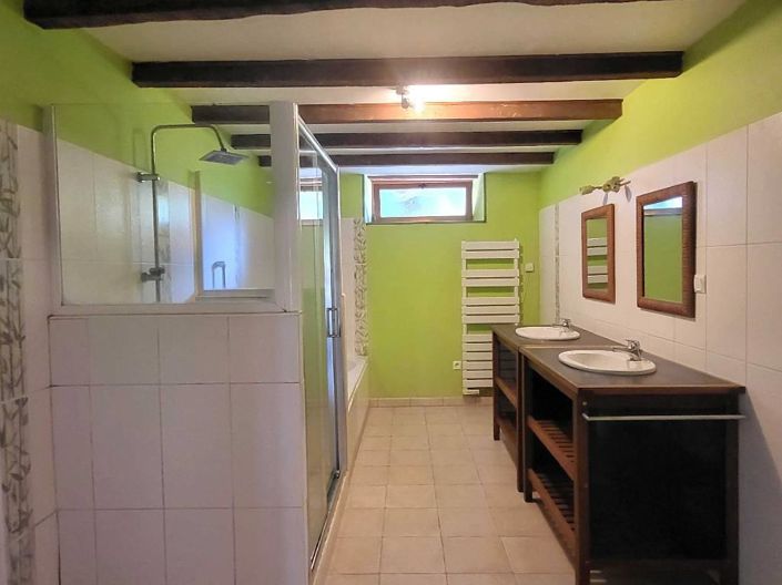 Image No.6-3 Bed House for sale