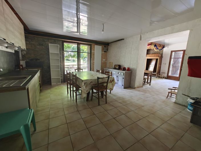 Image No.23-4 Bed House for sale