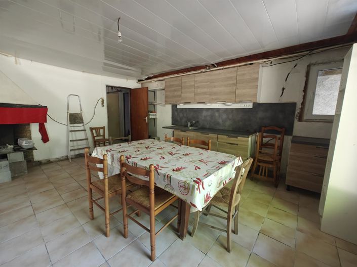 Image No.24-4 Bed House for sale