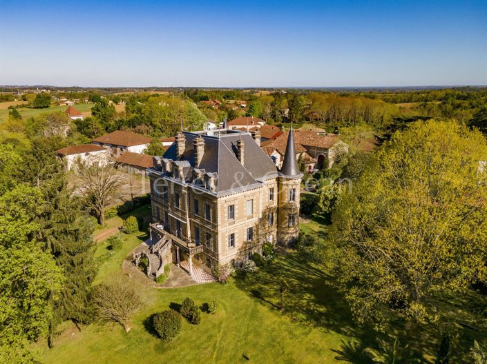 Image No.18-Propriété de 15 chambres à vendre à Habas