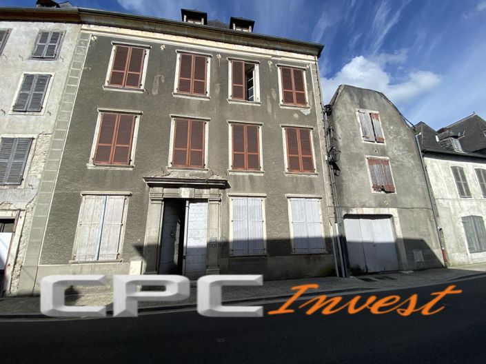 Image No.1-House for sale