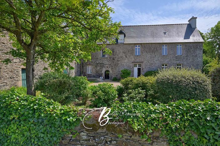 Image No.2-6 Bed Property for sale