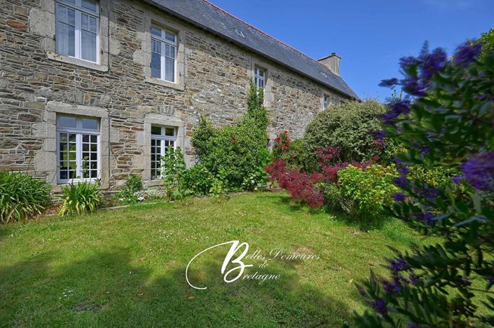 Image No.3-6 Bed Property for sale