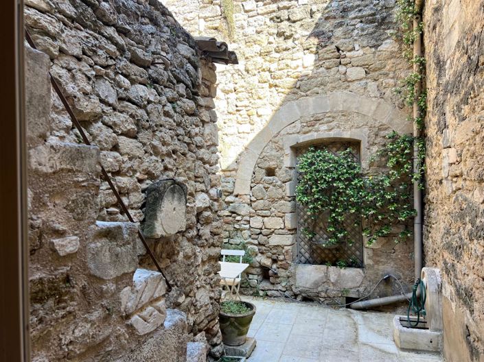 Image No.13-3 Bed House for sale