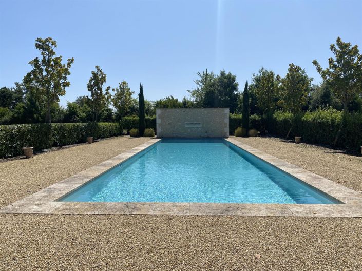 Image No.3-6 Bed Property for sale