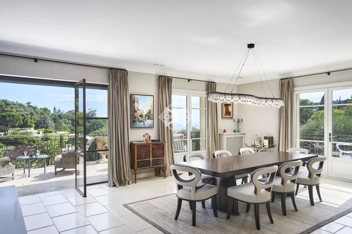 Image No.13-5 Bed House for sale