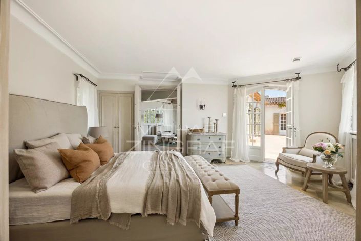 Image No.12-8 Bed House for sale