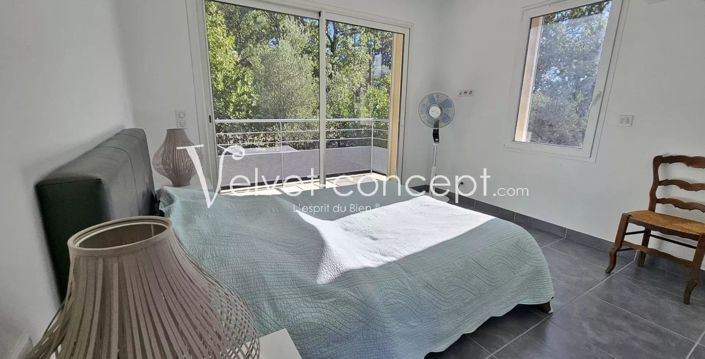 Image No.3-3 Bed House for sale