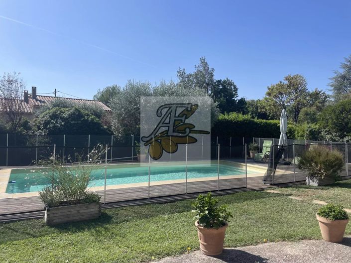 Image No.10-4 Bed House for sale