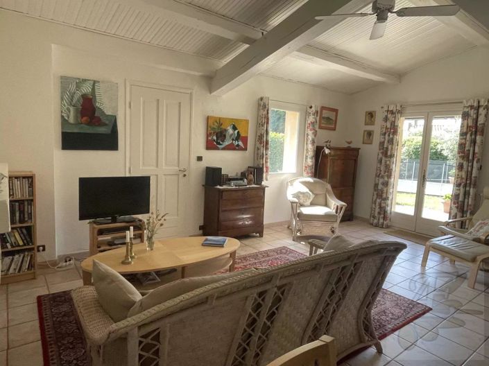 Image No.19-4 Bed House for sale