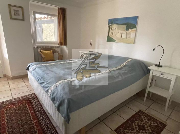 Image No.31-4 Bed House for sale