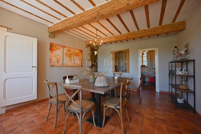 Image No.22-10 Bed House for sale