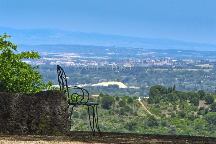 Image No.5-10 Bed House for sale