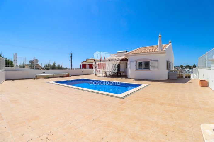 Image No.12-3 Bed House for sale