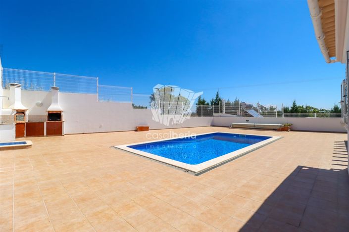 Image No.14-3 Bed House for sale